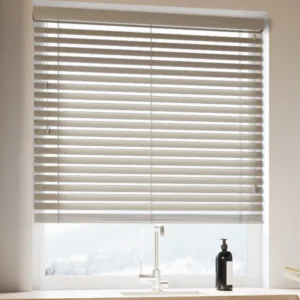 VICTORIA M PADURE Holz- und Bambus-Jalousie nach Maß | 50 mm. Sie suchen nach einer Fensterdekoration