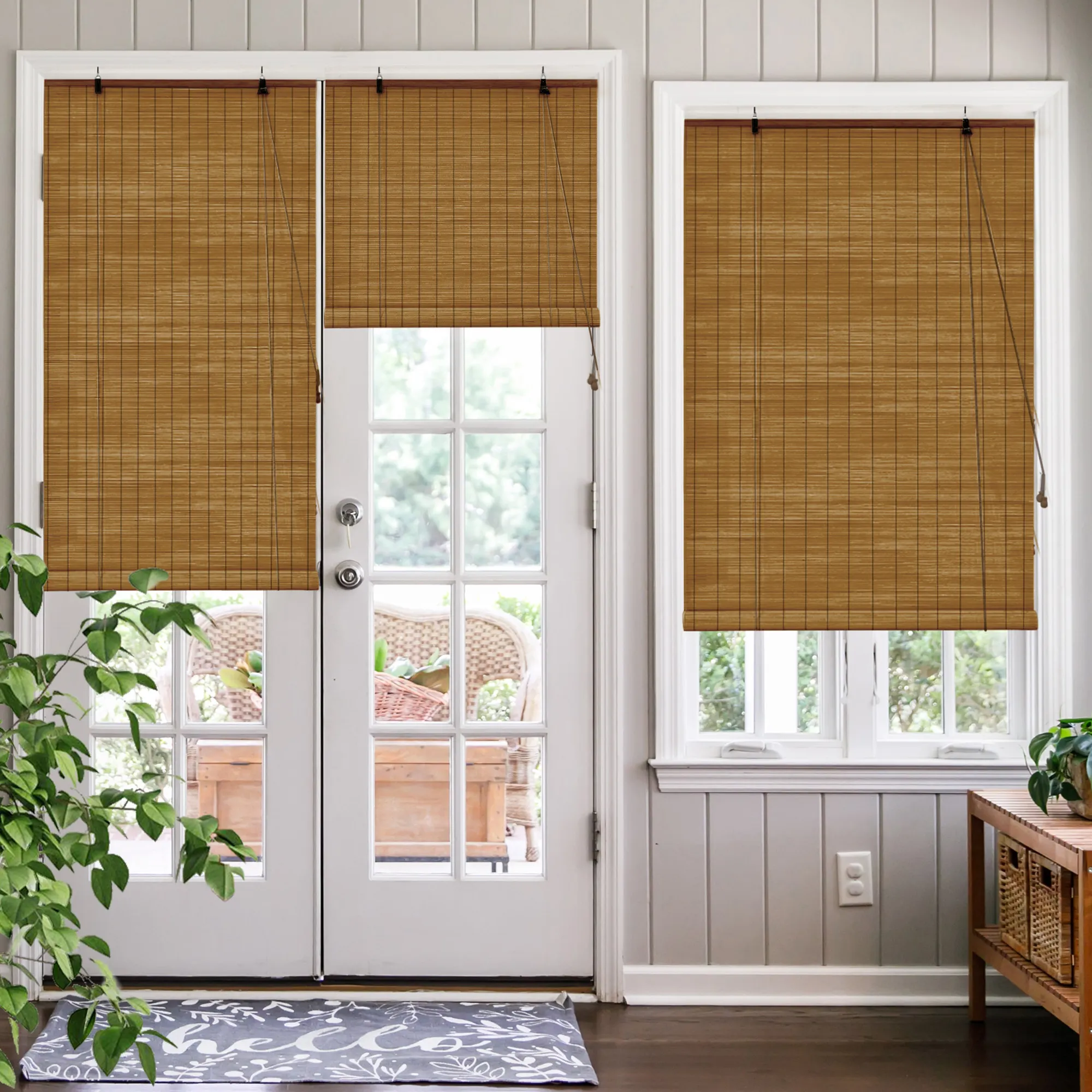 Bambusrollo in der Größe 150 x 160 cm in der Bambus-Farbe braun aus dem Hause VICTORIA M - Das perfekte Fenster-Sichtschutz-Rollo aus natürlichen Rohstoffen! VICTORIA M Bambus Rollos sind die natürliche Alternative im Bereich des innenliegenden Sonnenschutzes. Es ist ein