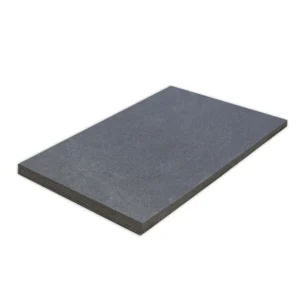 Mit der Rollladenkasten-Dämmmatte 25 mm (Länge: 1000 / Abwicklung: 500 mm) aus dem Hause JAROLIFT dichten Sie Ihren Rollladenkasten perfekt ab. Somit entweicht weniger Wärme nach außen und das spart Heizkosten an kalten Tagen. Um die bestmögliche Dämmung zu erreichen