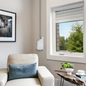 Maxi-Aufputz Rollladen Gurtwickler in weiss aus dem Hause JAROLIFT. Der hochwertige Maxi-Gurtwickler ist für die Aufputz-Montage vorgesehen. Die Feder des schwenkbaren Gurtwicklers ist für eine schnelle und leichte Montage bereits vorgespannt. Die Gurtaufnahme beträgt 7