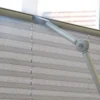 Der Plissee COSIFLOR Bedienstab mit 250 cm Länge und Gelenk in silber aus dem Hause VICTORIA M