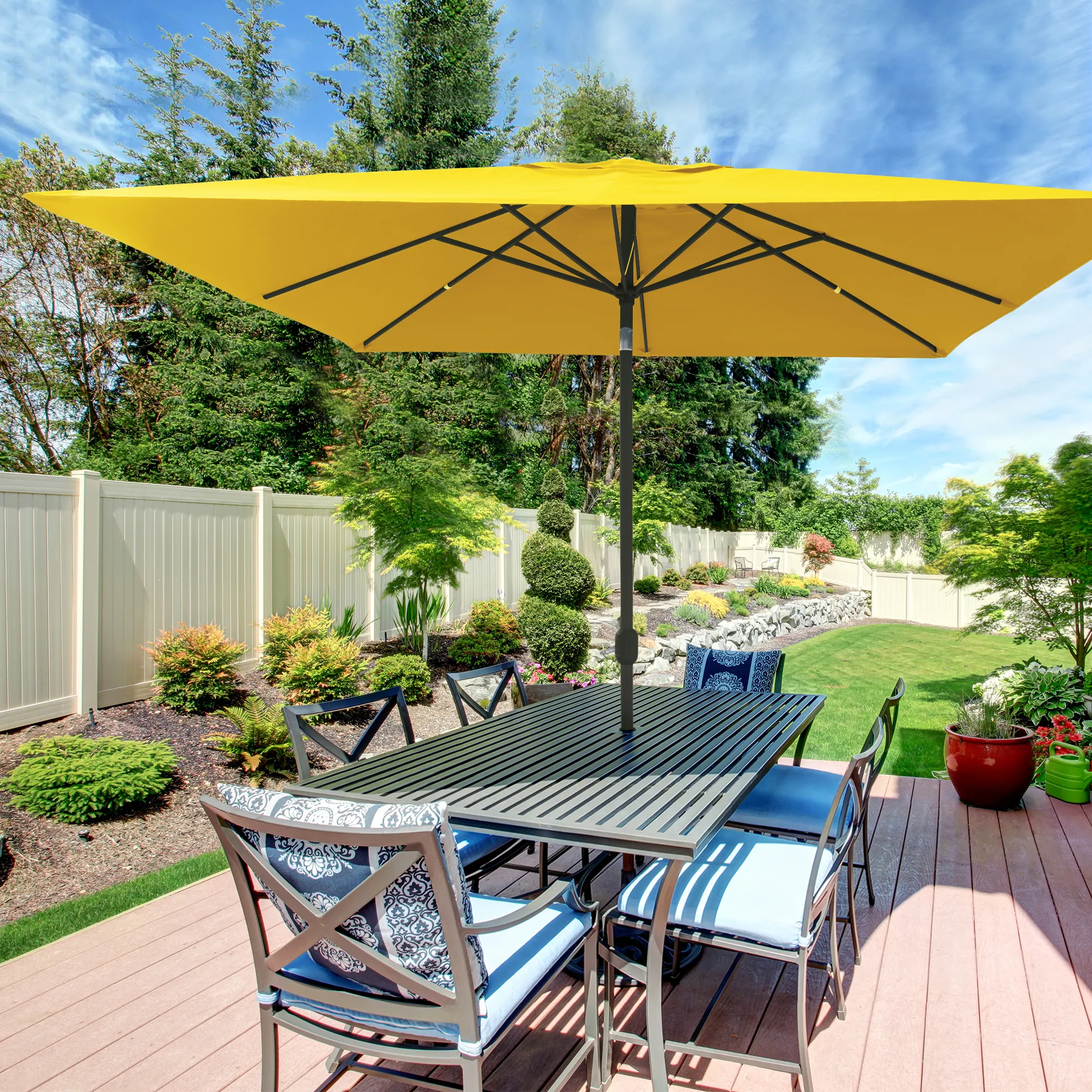 Konfigurieren Sie Ihren eigenen Sonnenschirm in wenigen Schritten! Einfach und bequem Ihre Sonnenschirme zu unschlagbaren Preisen bestellen!