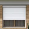 Vorbaurollladen Hybrid nach Maß | Insektenschutz- / Screen Rollo. Wahlweise integriert: Insektenschutzrollo oder Screenrollo. Aluminium-Führungsschienen. Kunststoff- oder hochwertige Aluminiumlamellen. 30 verschiedene Lamellenfarben verfügbar (u.a. Holzoptik). Auch als Fenster- und Türkombinationen möglich. Der All-in-One-Rollladen – mit integriertem Insektenschutz oder Screenrollo Dein Vorteile * Exklusiv bei Jalousiescout: Integriertes Screenrollo schützt vor Sonnen & Insekten * Doppelläufige Alu-Führungsschienen mit 3 Kastenformen * 30 Lamellenfarben für Alu & Kunststoffprofile * Markenmotoren mit Zeitschaltuhren oder Funk & Smartphone bedienbar * Genieße frische Luft und natürliche Belüftung ohne Insektenplage * Einfachste Nutzung. Sonnenschutz und Insektenschutz wann du es auch brauchst – ohne Klemmrahmen