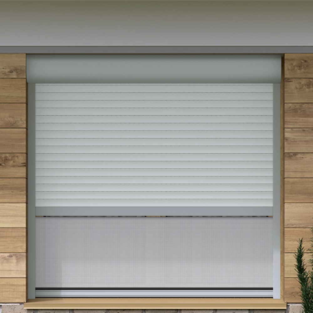 Vorbaurollladen Hybrid nach Maß | Insektenschutz- / Screen Rollo. Wahlweise integriert: Insektenschutzrollo oder Screenrollo. Aluminium-Führungsschienen. Kunststoff- oder hochwertige Aluminiumlamellen. 30 verschiedene Lamellenfarben verfügbar (u.a. Holzoptik). Auch als Fenster- und Türkombinationen möglich. Der All-in-One-Rollladen – mit integriertem Insektenschutz oder Screenrollo Dein Vorteile * Exklusiv bei Jalousiescout: Integriertes Screenrollo schützt vor Sonnen & Insekten * Doppelläufige Alu-Führungsschienen mit 3 Kastenformen * 30 Lamellenfarben für Alu & Kunststoffprofile * Markenmotoren mit Zeitschaltuhren oder Funk & Smartphone bedienbar * Genieße frische Luft und natürliche Belüftung ohne Insektenplage * Einfachste Nutzung. Sonnenschutz und Insektenschutz wann du es auch brauchst – ohne Klemmrahmen